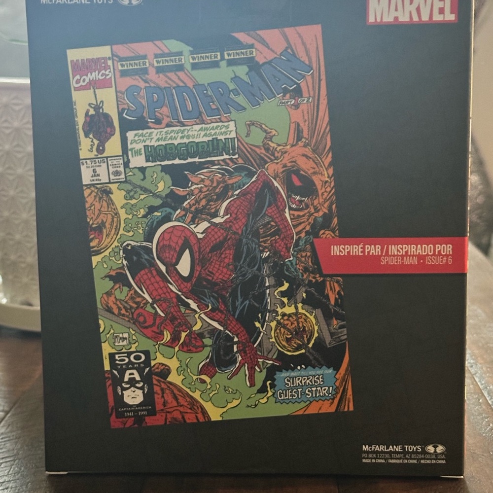 Todd McFarlane Spiderman Comic Book Cover Statue